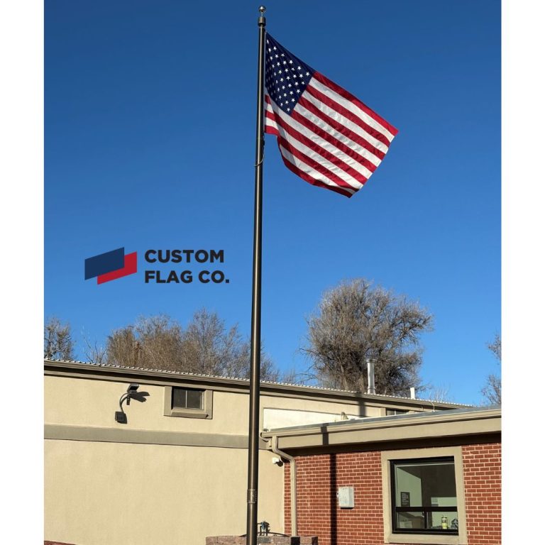 What is an Internal Halyard Cam Action Cleat Flagpole? 